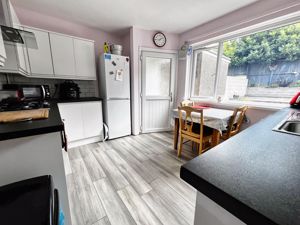 Photo 6- click for photo gallery